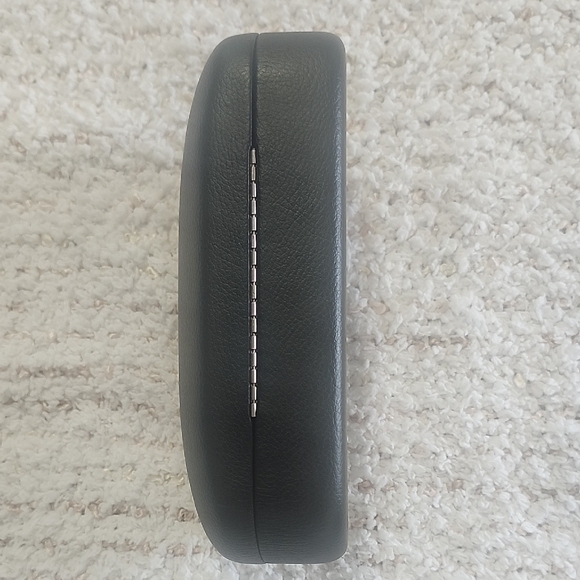 Dolce & Gabbana Black Leather Eyewear Case - Picture 4 of 9